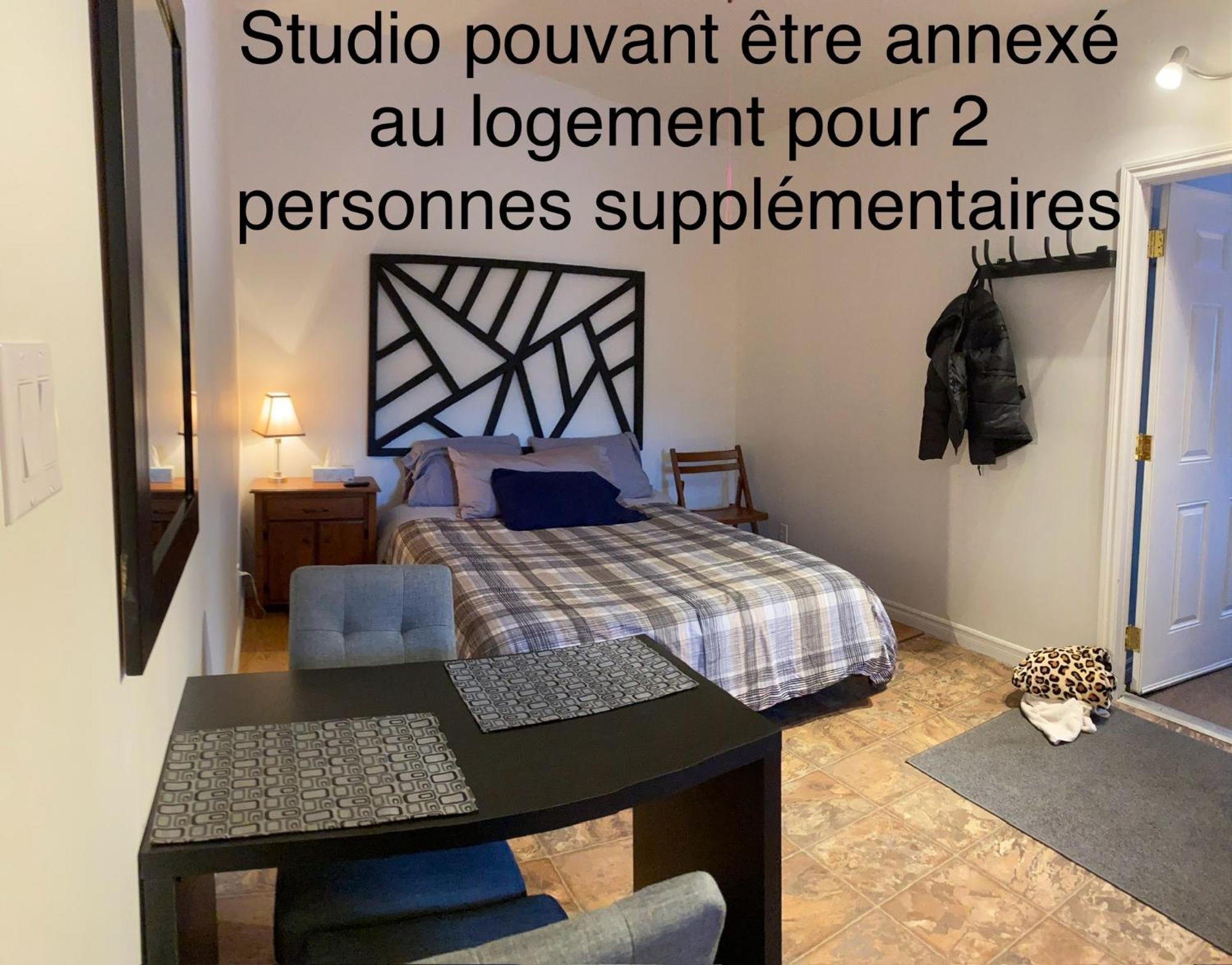 Logement 3 ,5 Entierement Prive Lac-Megantic ภายนอก รูปภาพ